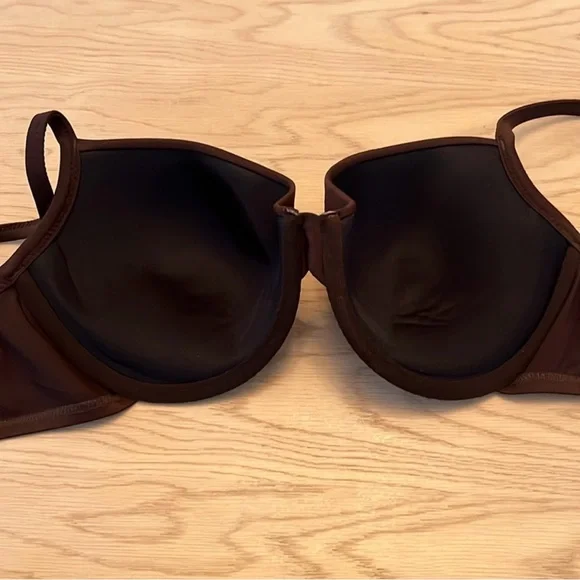 J. Crew Brown Bikini Top With Underwire & Clasp Closure - Picture 9 of 9